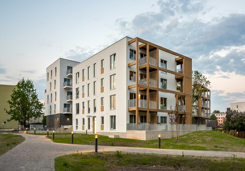 Flats & Apartments